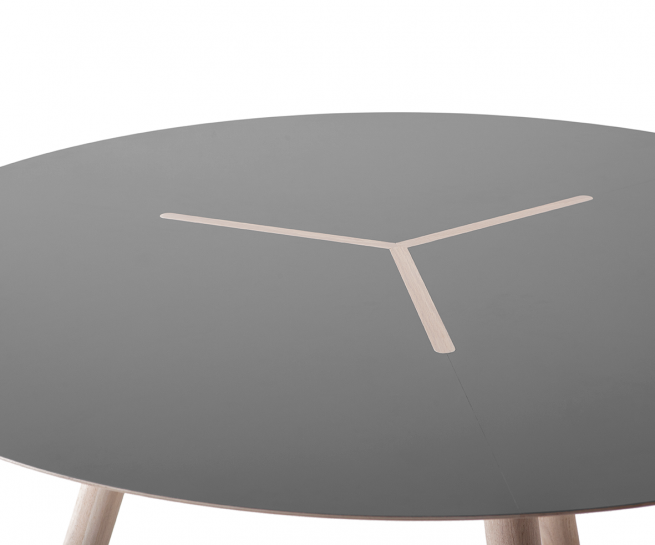 2 TB Model ROR, rond 180, blad Fenix, detail massief eiken white wash